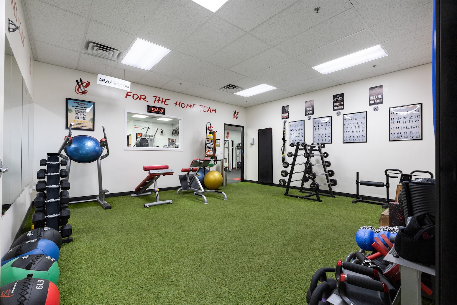 Inside Coast2Coast Fitness โ Northwest Las Vegas gym