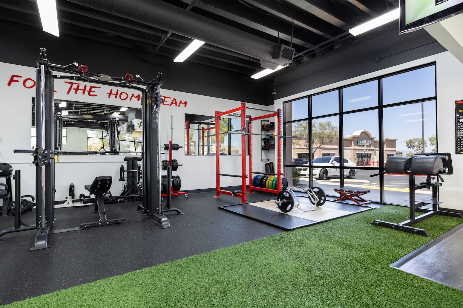 Inside Coast2Coast Fitness โ Northwest Las Vegas gym